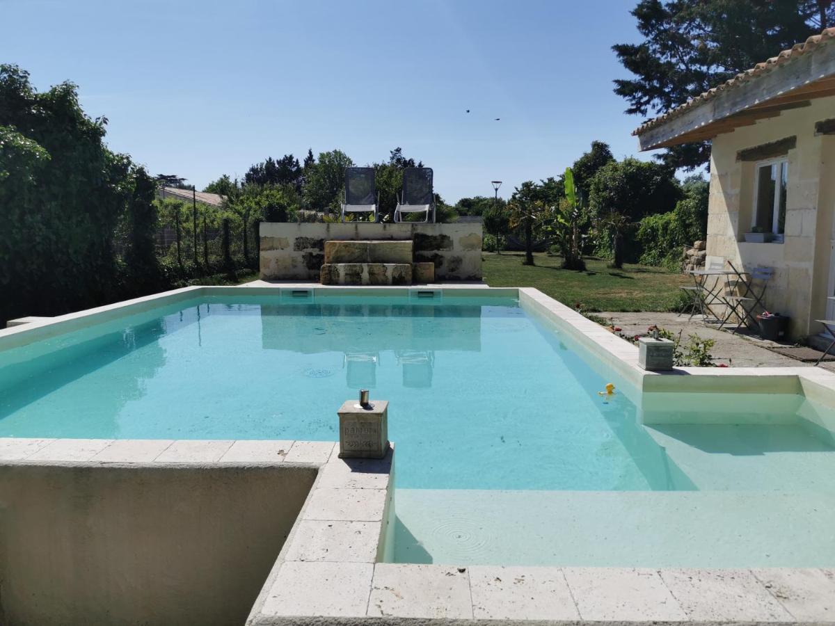 Jolie villa avec piscine dans le St emilionnais Sainte-Terre Extérieur photo